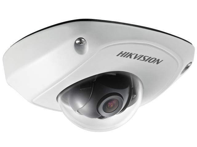 HikVision DS - 2CD6520D - IO (6mm) 2Мп уличная компактная IP - камера с ИК - подсветкой до 10м 1/3" Progressive Scan CMOS